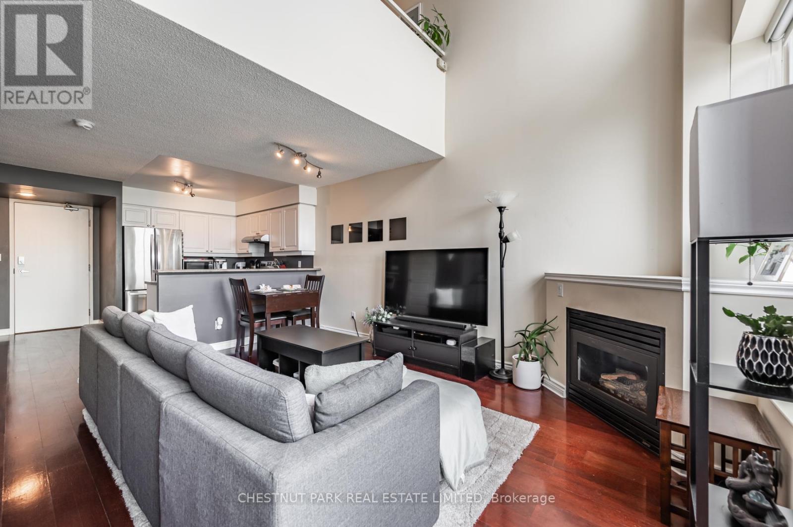 525 - 200 Manitoba Street, Toronto, Ontario  M8Y 3Y9 - Photo 17 - W12502992