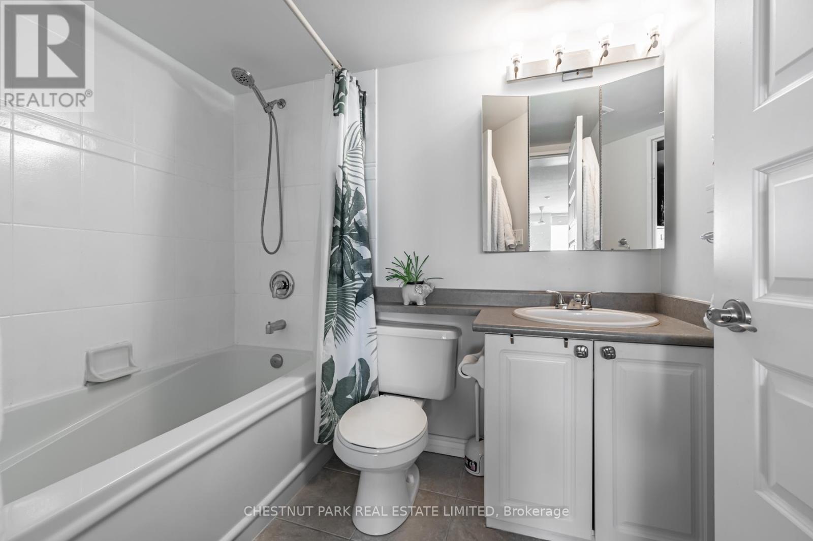 525 - 200 Manitoba Street, Toronto, Ontario  M8Y 3Y9 - Photo 37 - W12502992