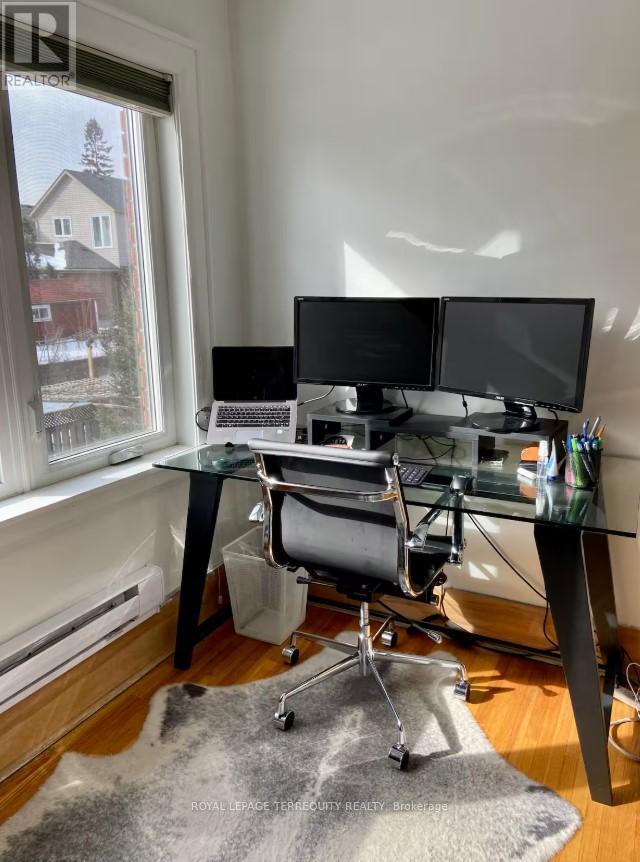 238 Windermere Avenue, Toronto, Ontario  M6S 3K3 - Photo 10 - W12503034