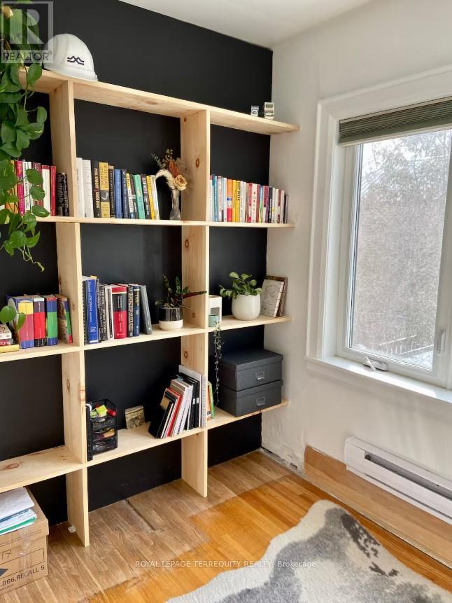 238 Windermere Avenue, Toronto, Ontario  M6S 3K3 - Photo 11 - W12503034