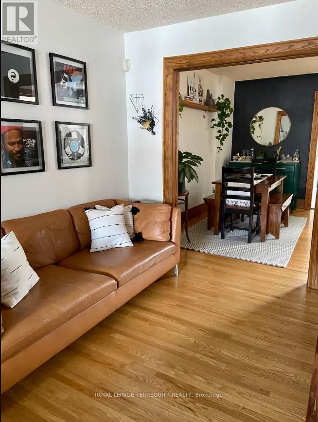 238 Windermere Avenue, Toronto, Ontario  M6S 3K3 - Photo 3 - W12503034