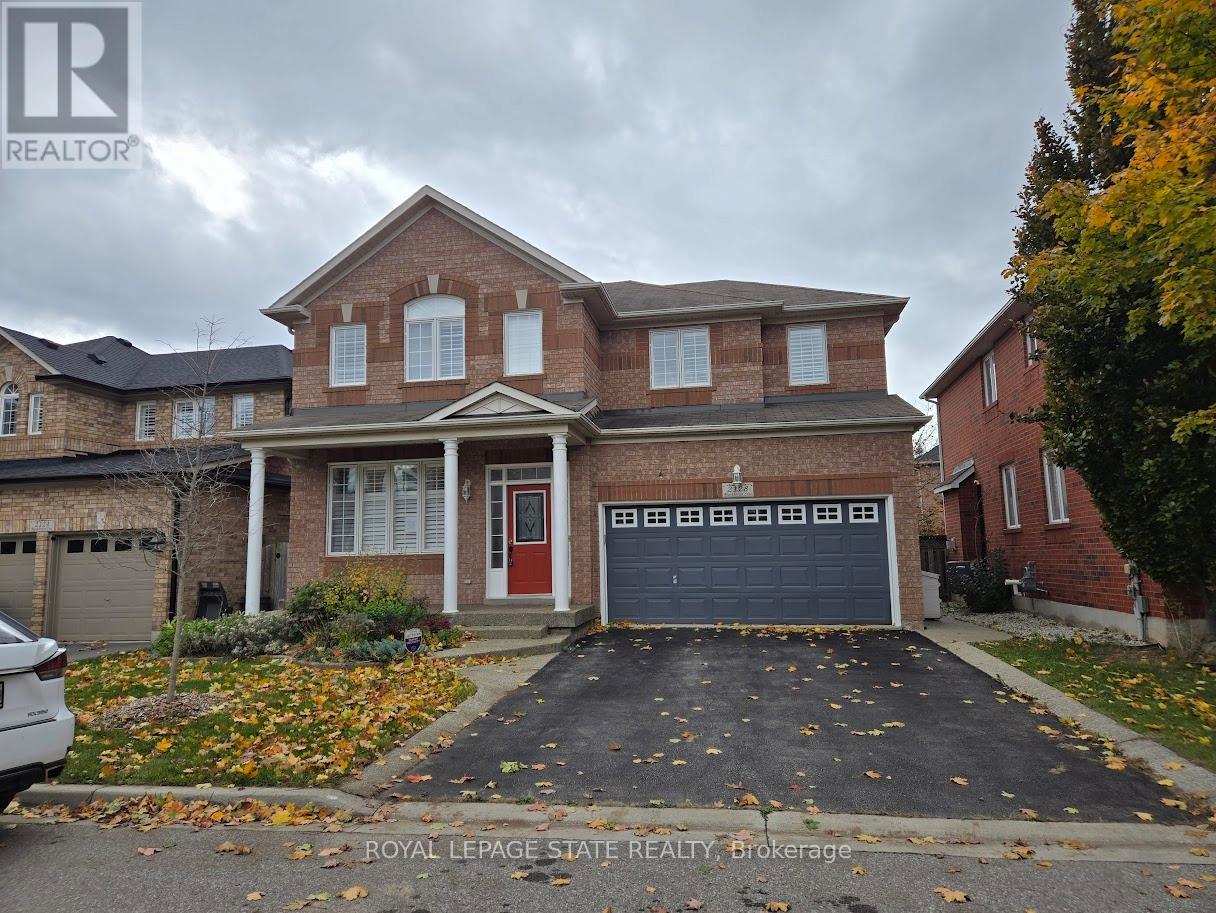 2128 BLACKFOREST CRESCENT, Oakville, Ontario