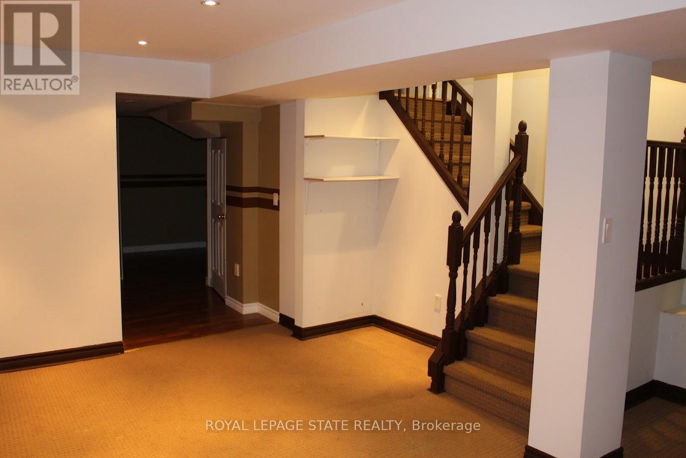 2128 Blackforest Crescent, Oakville, Ontario  L6M 4T7 - Photo 19 - W12503084