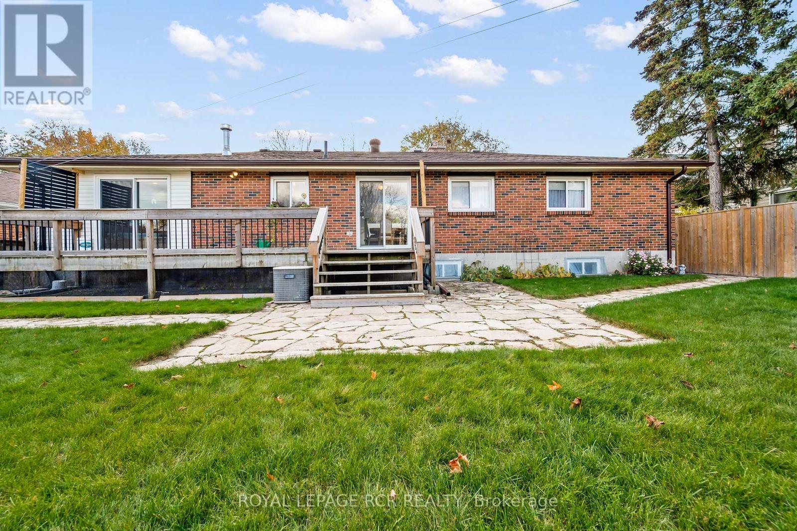 37 Margaret Street, Orangeville, Ontario  L9W 2N5 - Photo 16 - W12503096