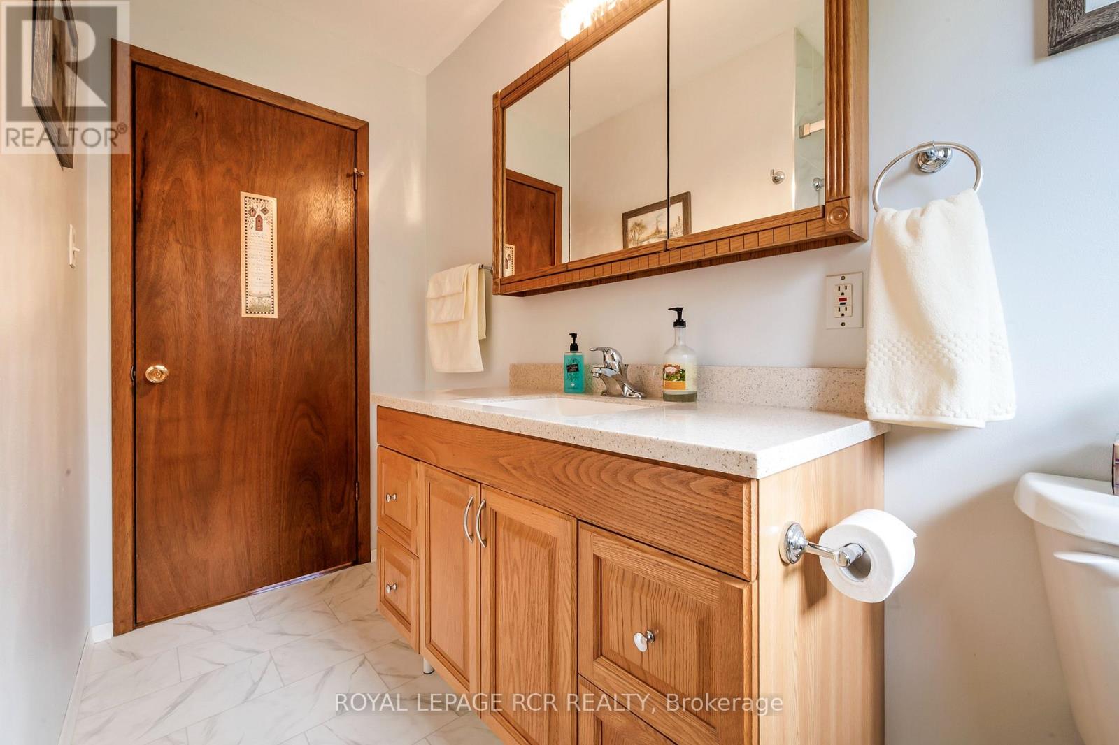 37 Margaret Street, Orangeville, Ontario  L9W 2N5 - Photo 23 - W12503096