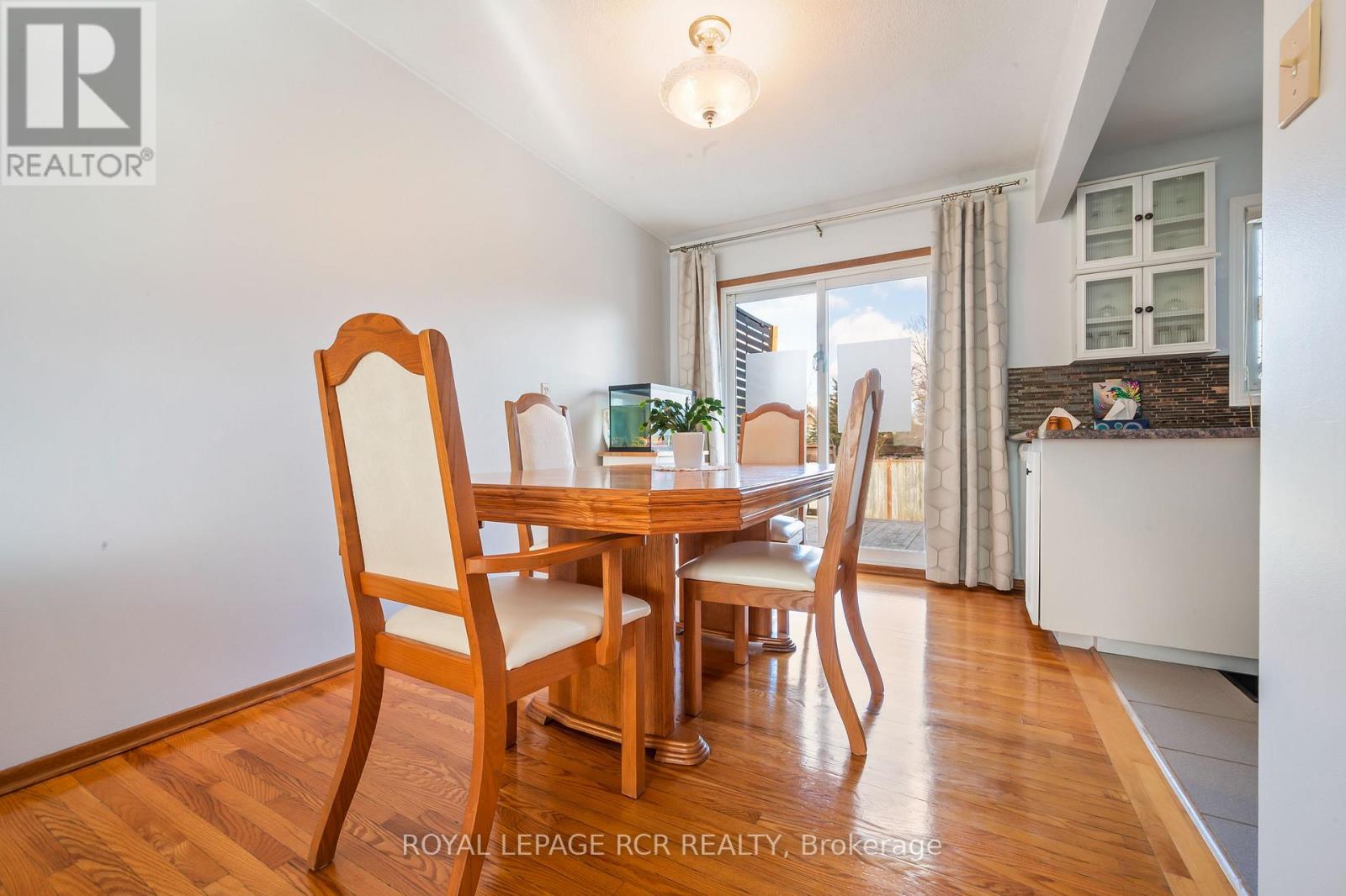 37 Margaret Street, Orangeville, Ontario  L9W 2N5 - Photo 6 - W12503096