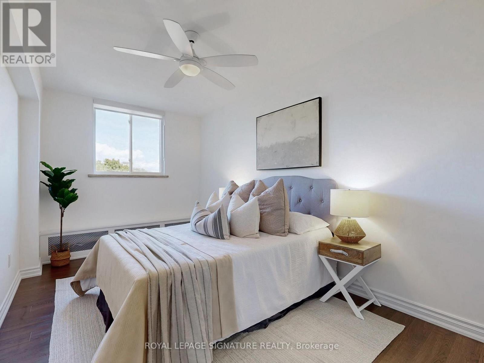 Ph09 - 80 Coe Hill Drive, Toronto, Ontario  M6S 3C9 - Photo 13 - W12503124