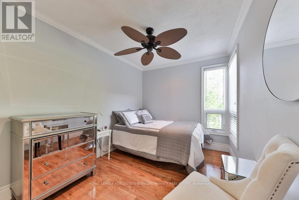 27 - 1250 Marlborough Court, Oakville, Ontario  L6H 2W7 - Photo 14 - W12503140