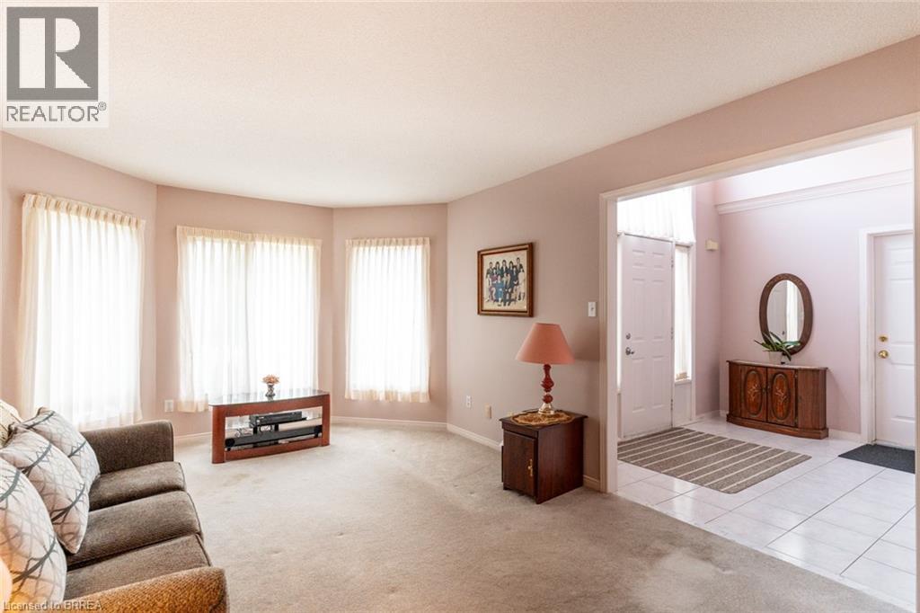 47 Maplecrest Lane, Brantford, Ontario  N3R 7T9 - Photo 8 - 40784349