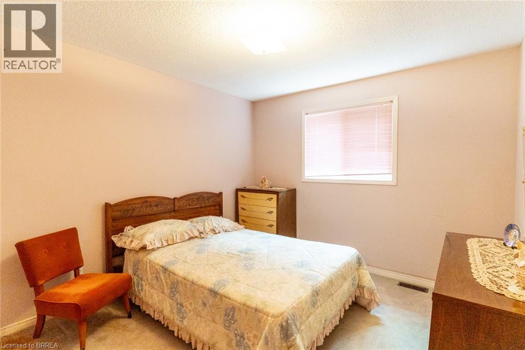 47 Maplecrest Lane, Brantford, Ontario  N3R 7T9 - Photo 23 - 40784349