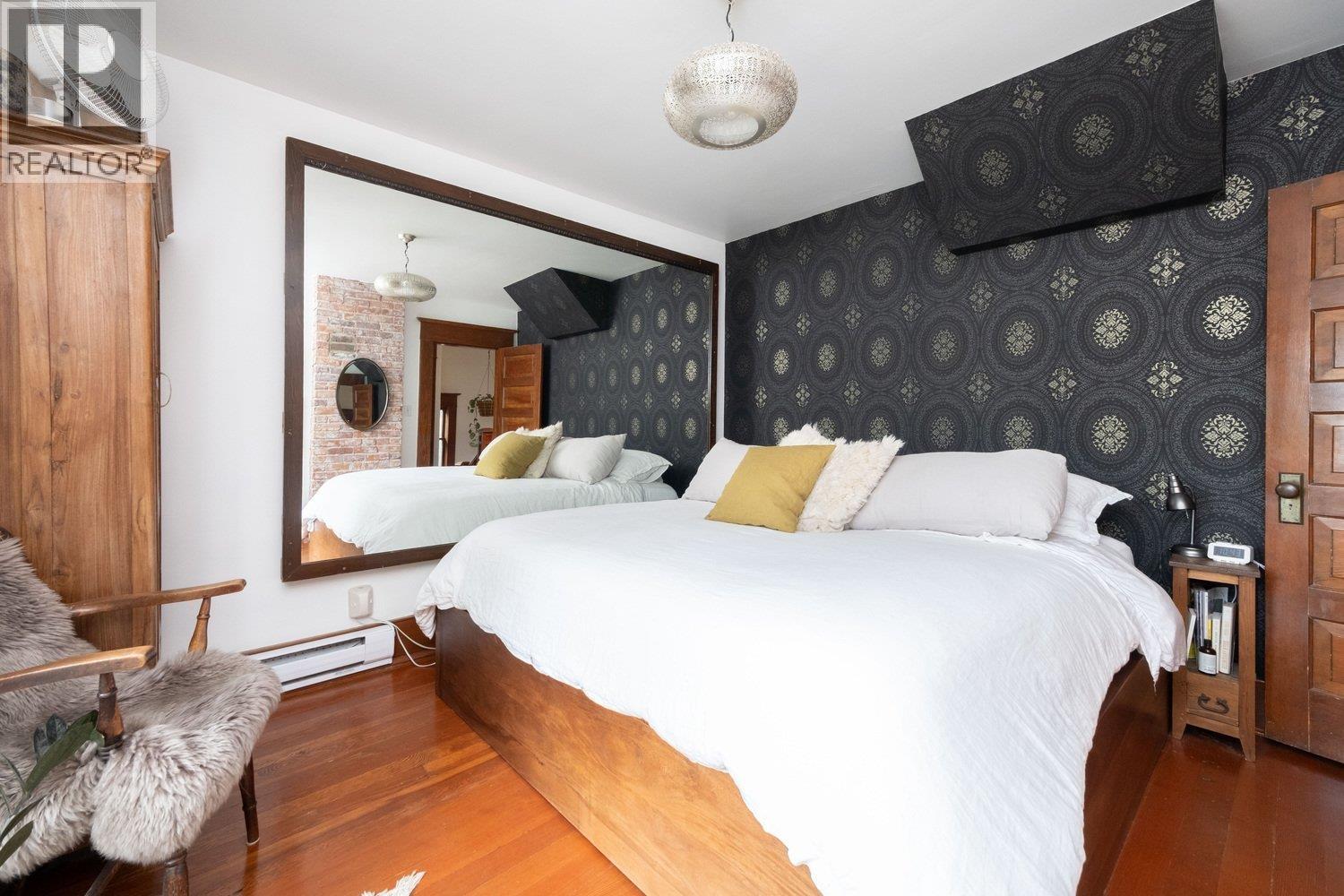 1449 E 10th Avenue, Vancouver, British Columbia  V5N 1X4 - Photo 12 - R3063945