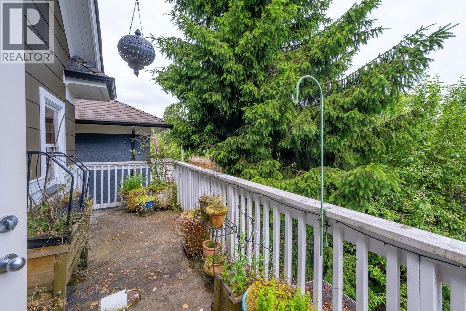 1449 E 10th Avenue, Vancouver, British Columbia  V5N 1X4 - Photo 15 - R3063945