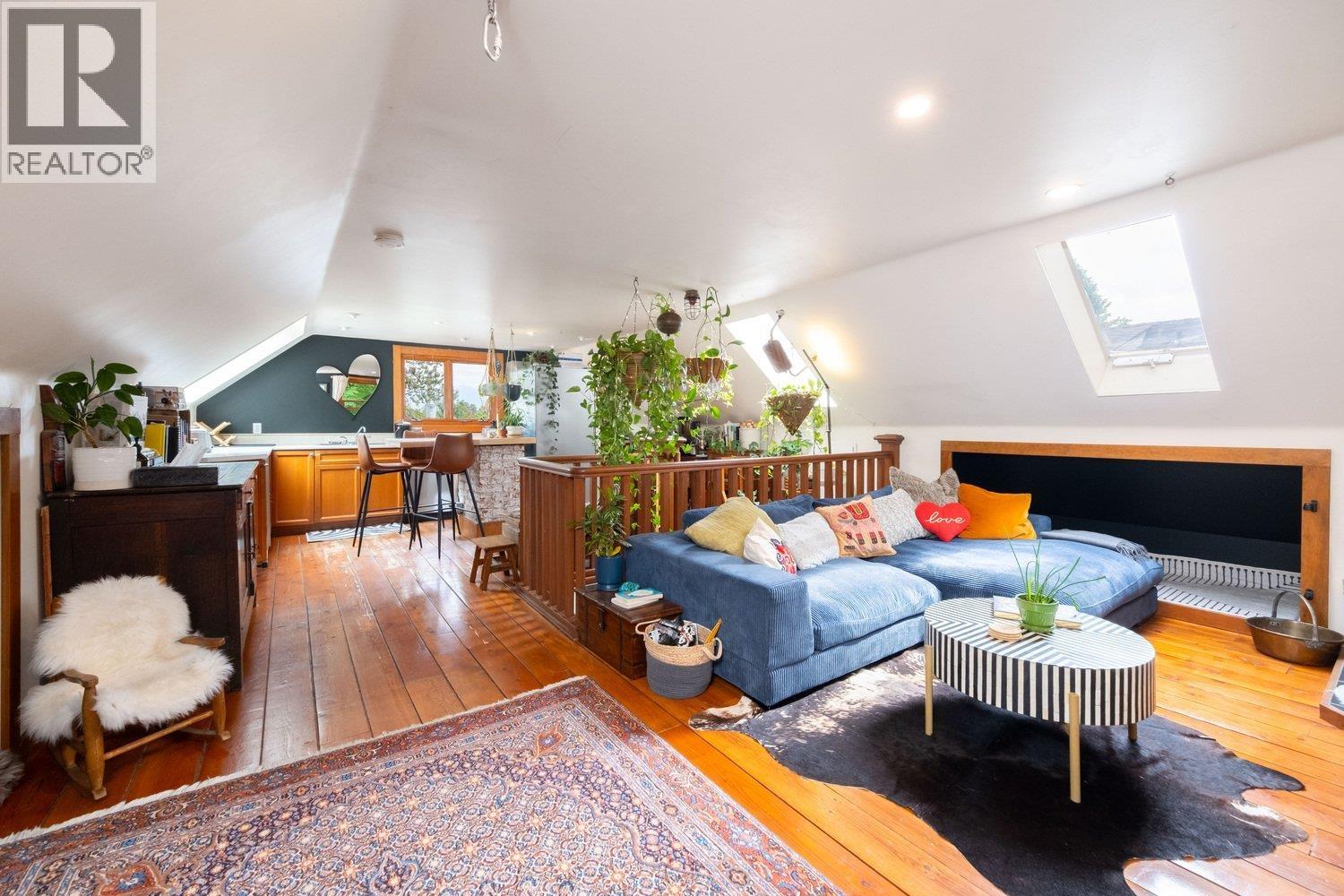 1449 E 10th Avenue, Vancouver, British Columbia  V5N 1X4 - Photo 24 - R3063945