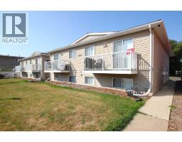 3809-3813 50 Street Eastview