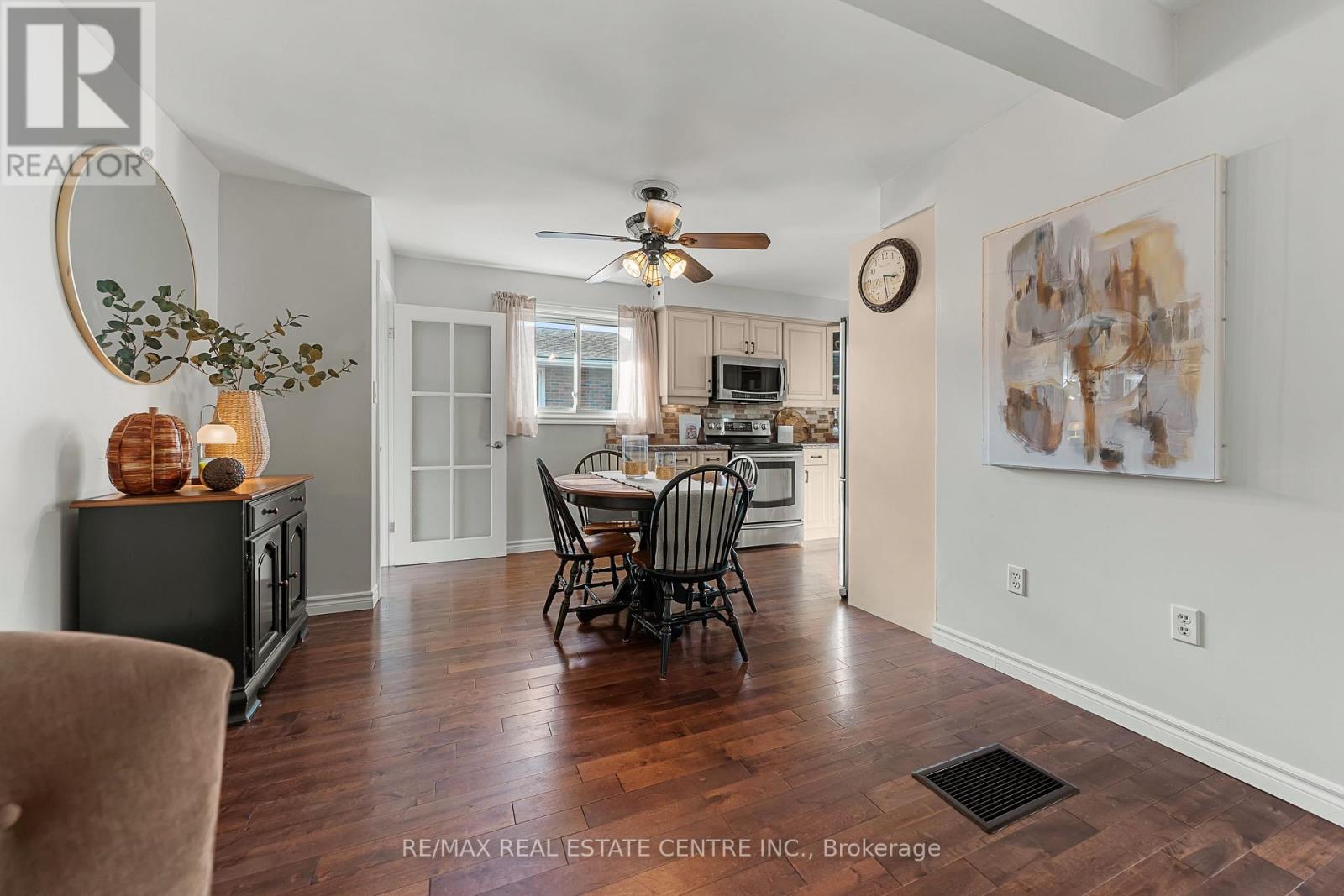 97 First Avenue, Cambridge, Ontario  N1S 2B4 - Photo 9 - X12503108