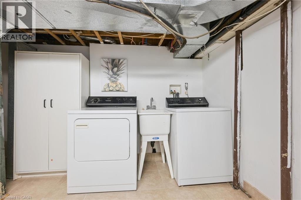 202 Alderbrae Avenue, Etobicoke, Ontario  M8W 4K5 - Photo 32 - 40769388