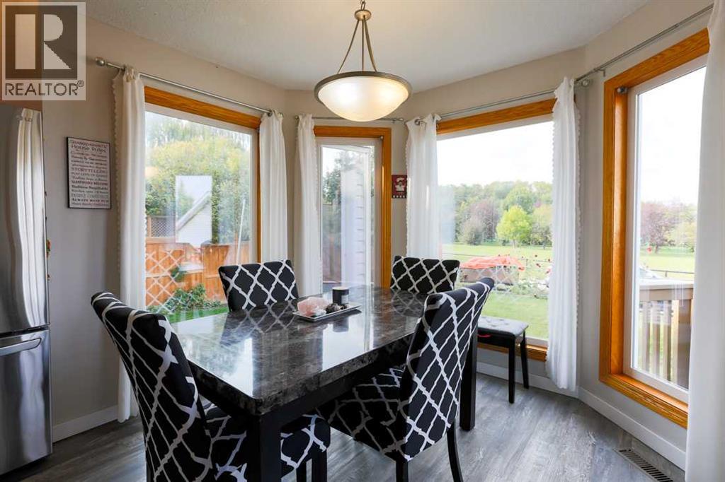 1118 Maple Avenue, Crossfield, Alberta  T0M 0S0 - Photo 8 - A2256547