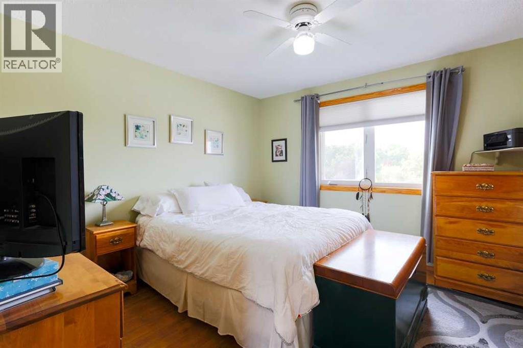 1118 Maple Avenue, Crossfield, Alberta  T0M 0S0 - Photo 15 - A2256547