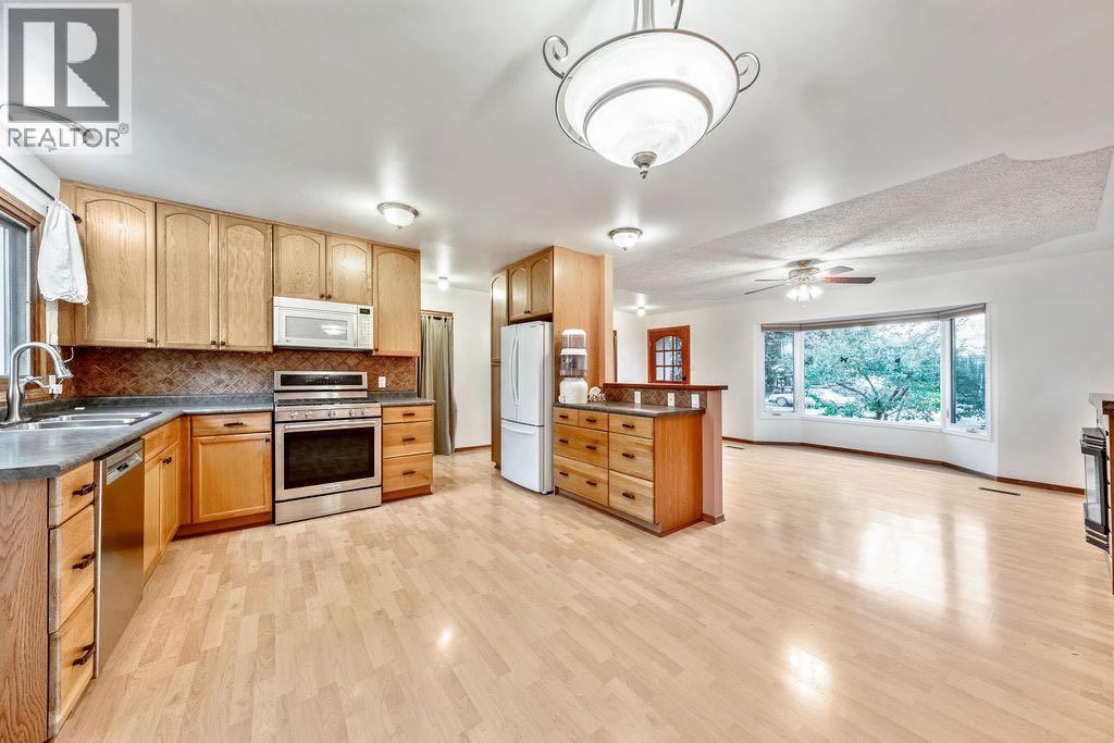 2505 21 Street, Nanton, Alberta  T0L 1R0 - Photo 11 - A2264888