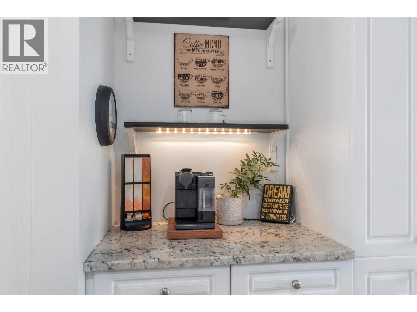 8533 Aquitania Place, Vancouver, British Columbia  V5S 4V7 - Photo 10 - R3063542