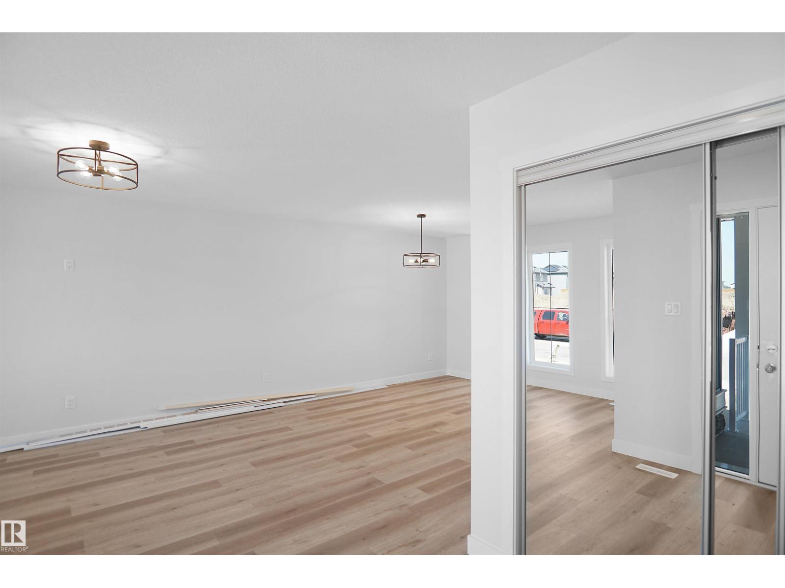 18169 73a St Nw, Edmonton, Alberta  T5Z 0T4 - Photo 2 - E4464532