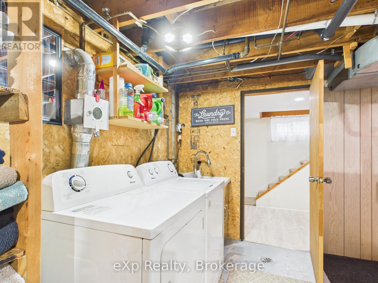 321 10th Avenue, Hanover, Ontario  N4N 2N4 - Photo 21 - X12496718