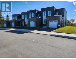 4 - 19 WEST STREET N, Kawartha Lakes, Ontario