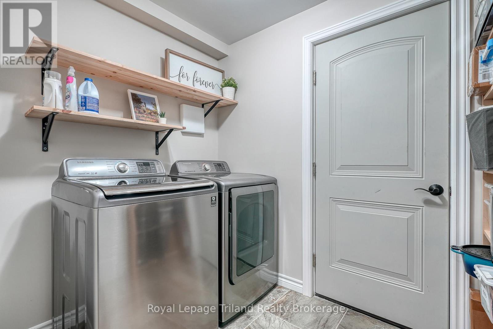 722 Frontenac Crescent, Woodstock, Ontario  N4V 0B1 - Photo 35 - X12503276