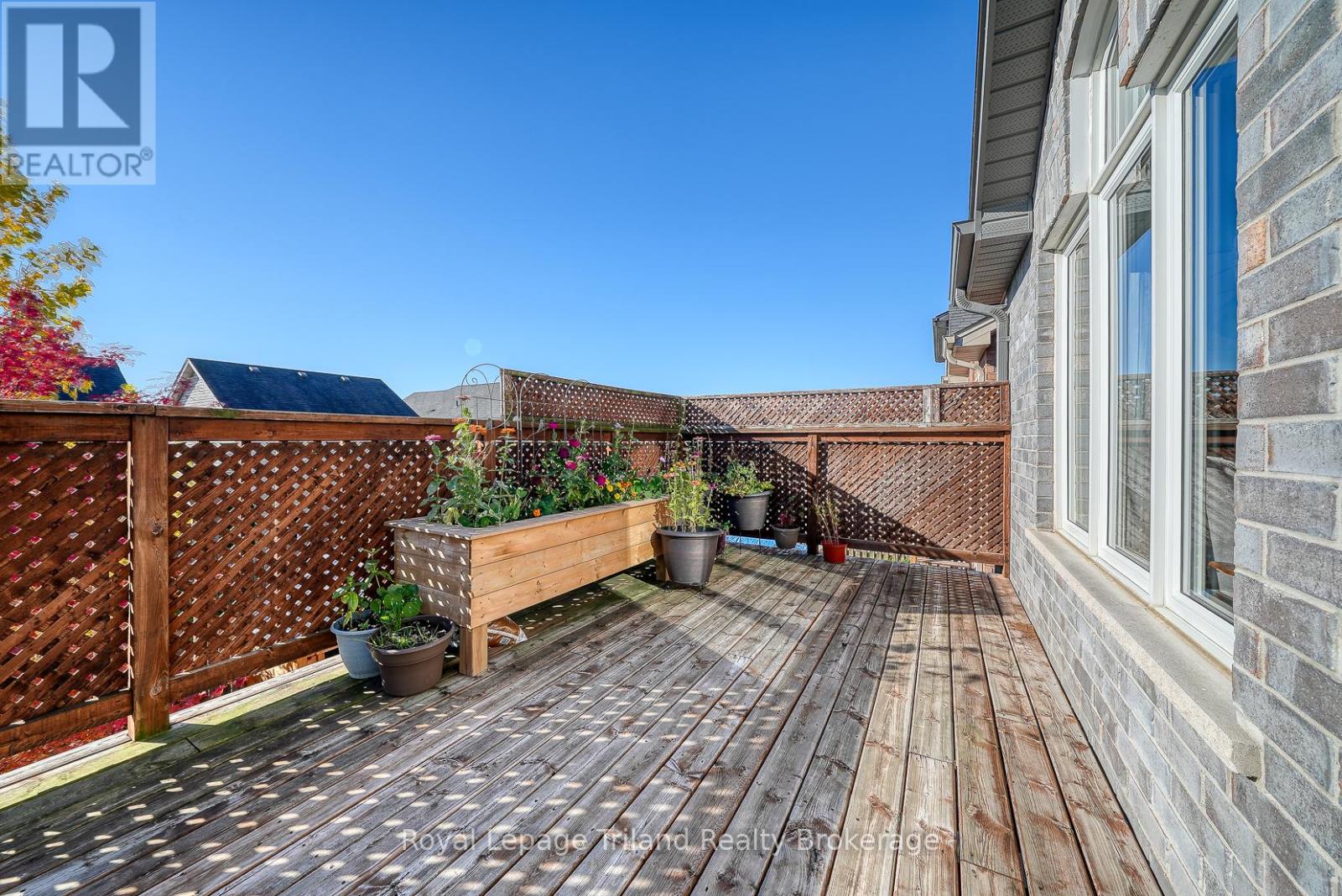 722 Frontenac Crescent, Woodstock, Ontario  N4V 0B1 - Photo 37 - X12503276