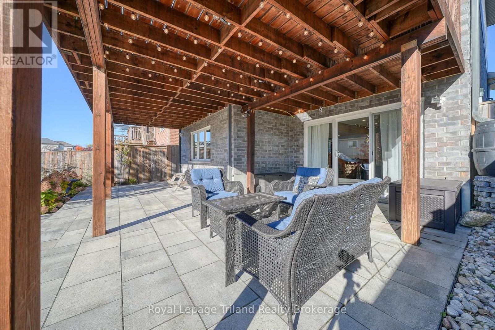 722 Frontenac Crescent, Woodstock, Ontario  N4V 0B1 - Photo 39 - X12503276