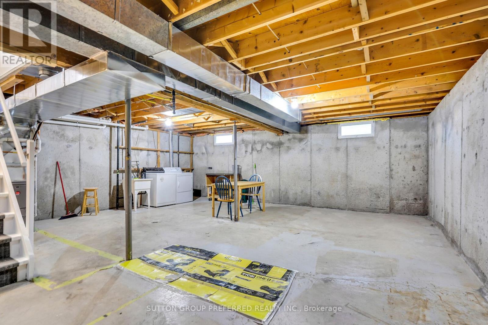 Photo 28 of 39 for 34 Hearthside Place