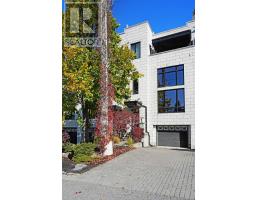805 KINGSMERE AVENUE, Ottawa, Ontario