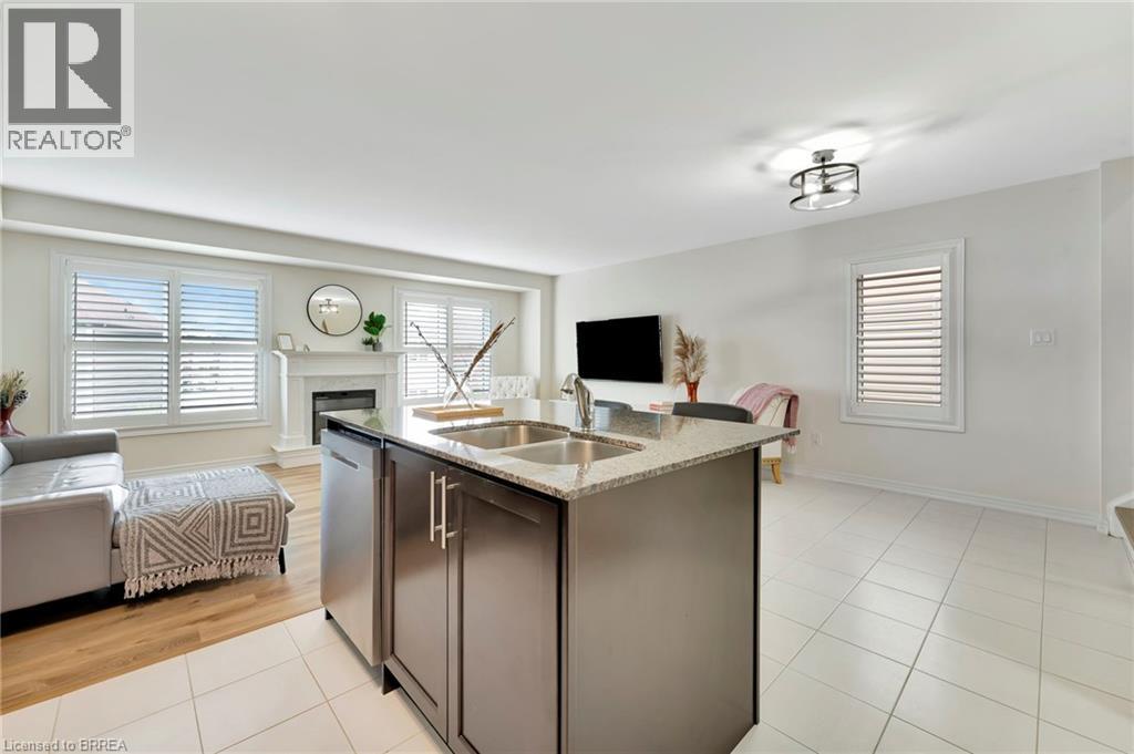 755 Linden Drive Unit# 10, Cambridge, Ontario  N3H 0E4 - Photo 10 - 40784695