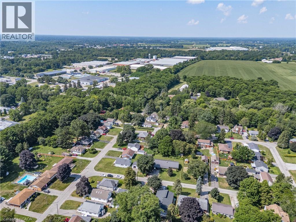 17 Davis Street W, Simcoe, Ontario  N3Y 2R2 - Photo 37 - 40760497