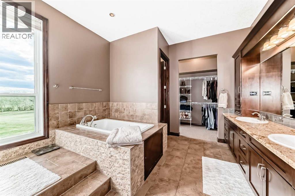 263101 Range Road 14, Rural Rocky View County, Alberta  T4B 3L5 - Photo 15 - A2237540