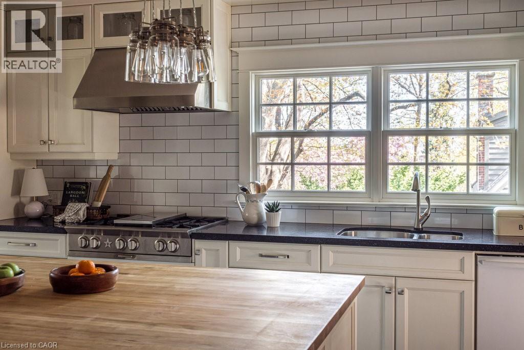 34 Amelia Street, Hamilton, Ontario  L8P 2V4 - Photo 14 - 40774818