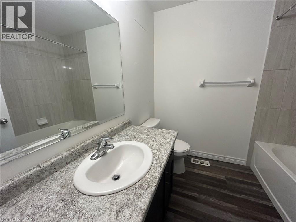 221 Grandville Circle, Paris, Ontario  N3L 0E8 - Photo 14 - 40785185