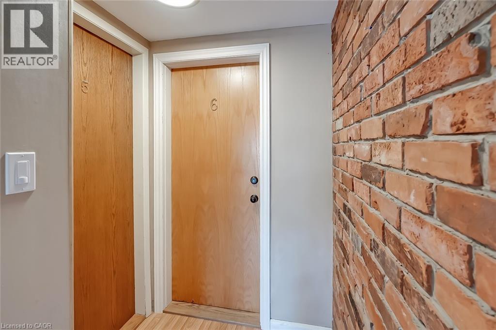 432 Burlington Avenue Unit# 6, Burlington, Ontario  L7S 1R4 - Photo 4 - 40785118