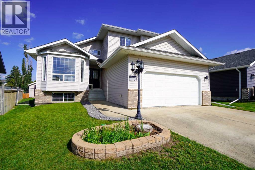 15 Pritchard Close, Sylvan Lake, Alberta