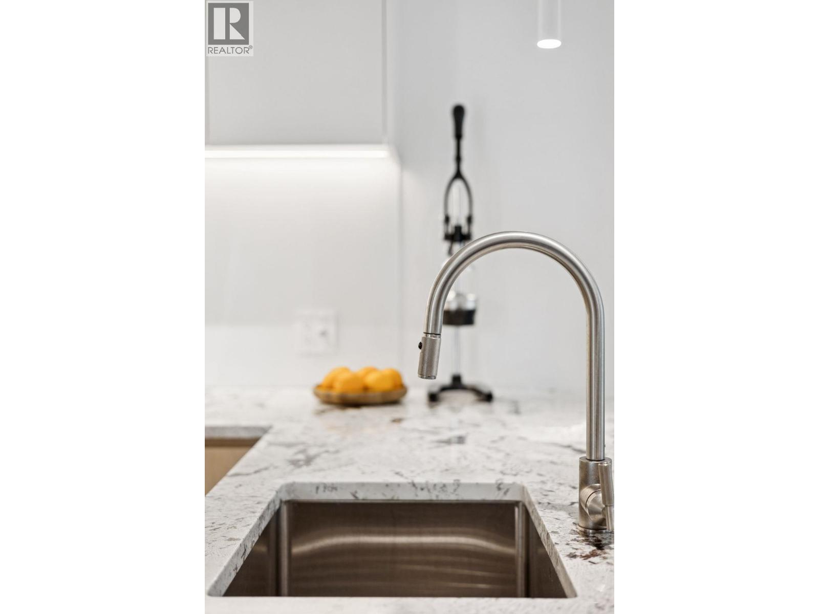 302 1388 Nelson Street, Vancouver, British Columbia  V6E 1J9 - Photo 10 - R3052470