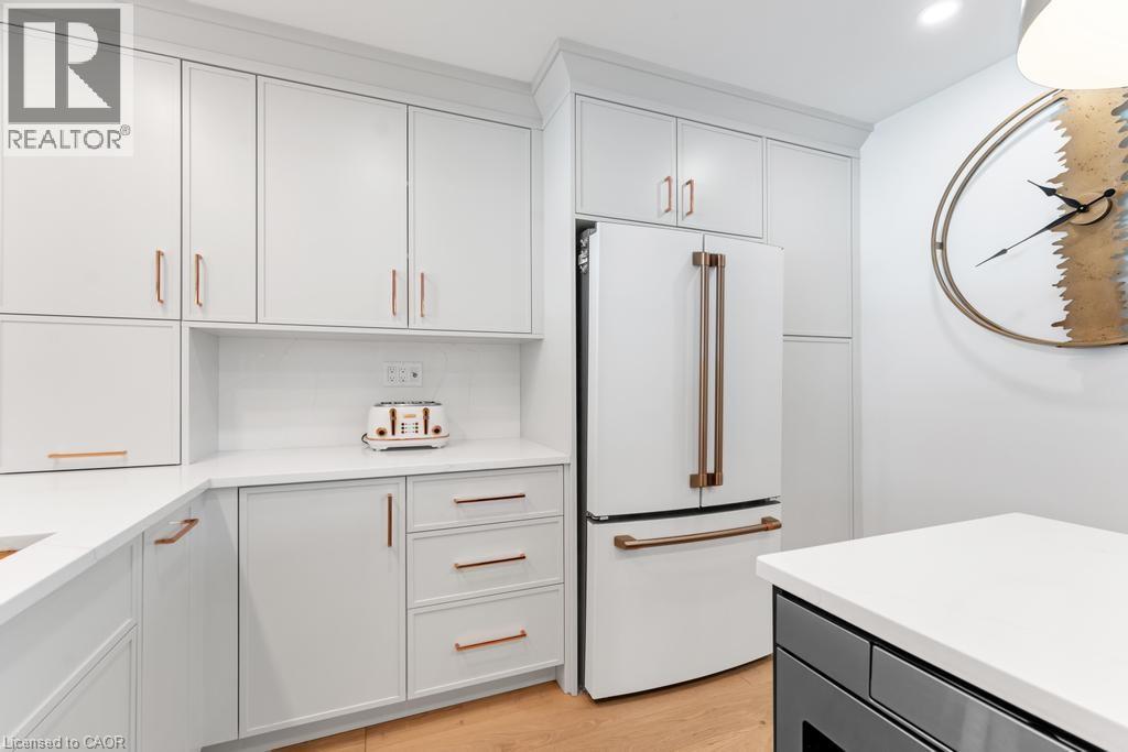 245 First Road W, Stoney Creek, Ontario  L8J 1H4 - Photo 9 - 40777363