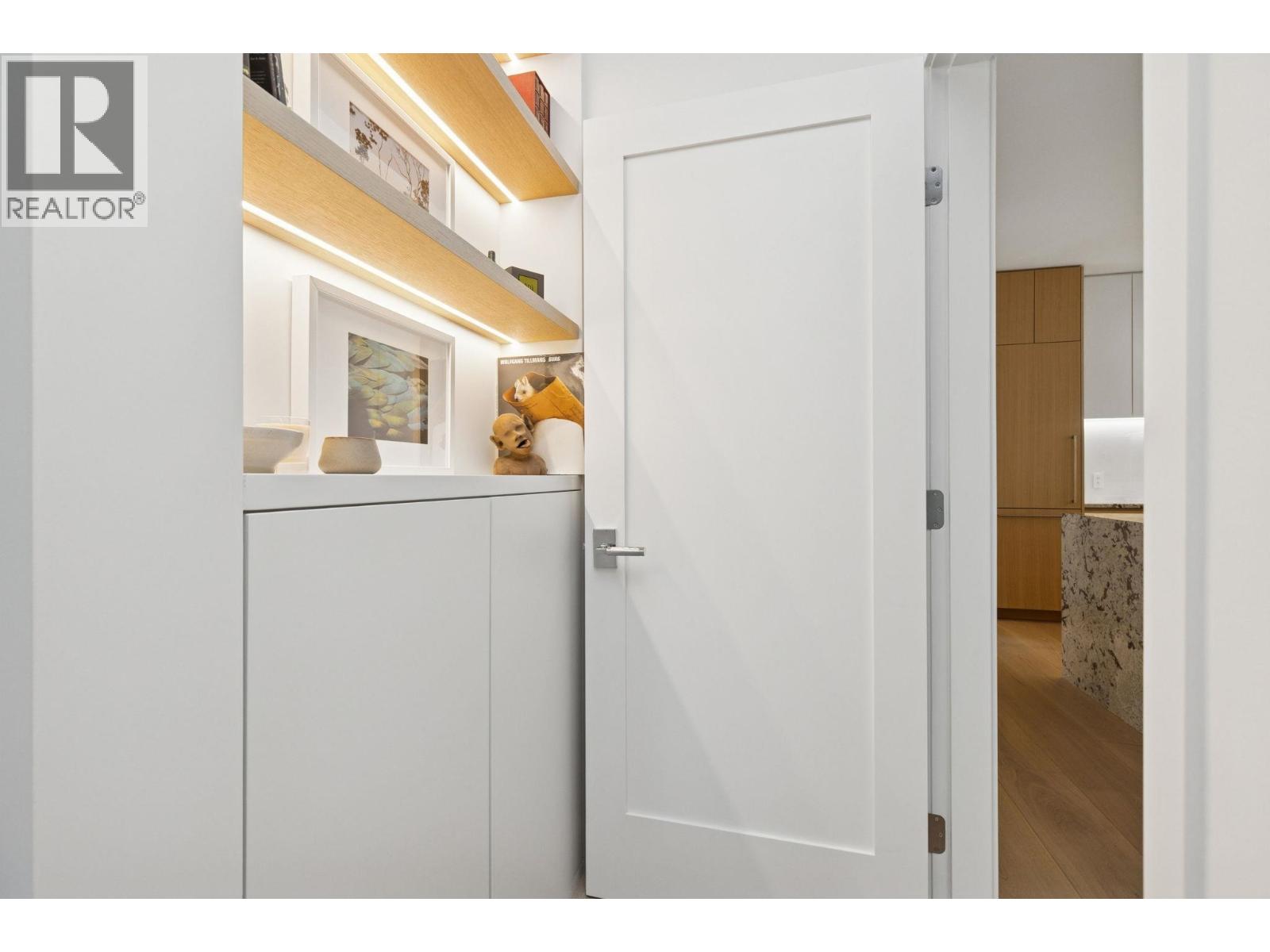 302 1388 Nelson Street, Vancouver, British Columbia  V6E 1J9 - Photo 12 - R3052470