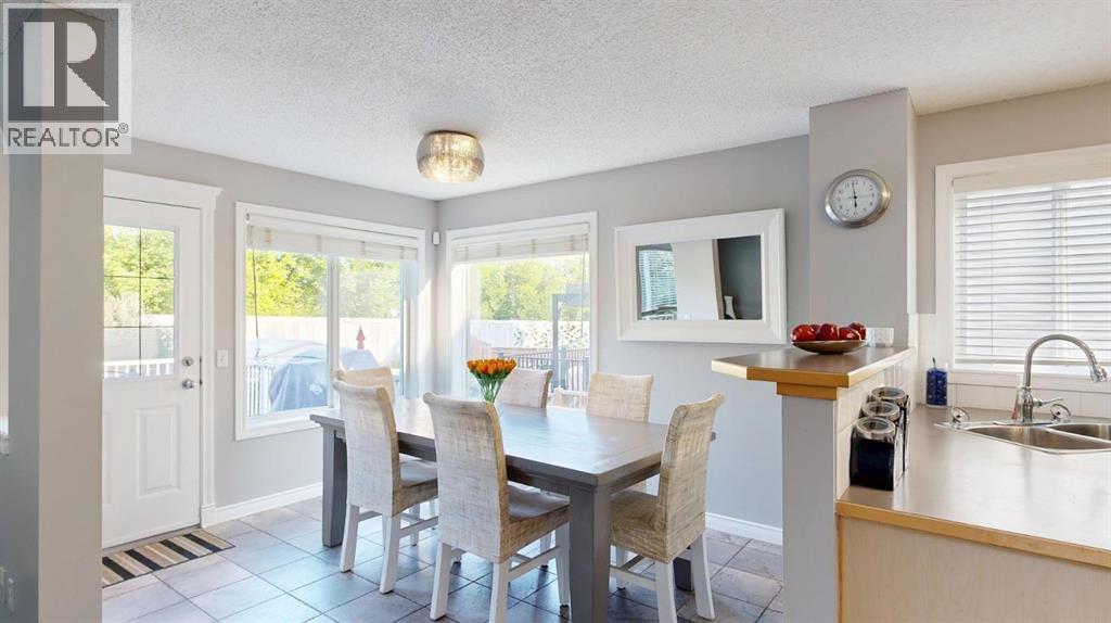 70 Crystalridge Close, Okotoks, Alberta  T1S 1X6 - Photo 8 - A2254078