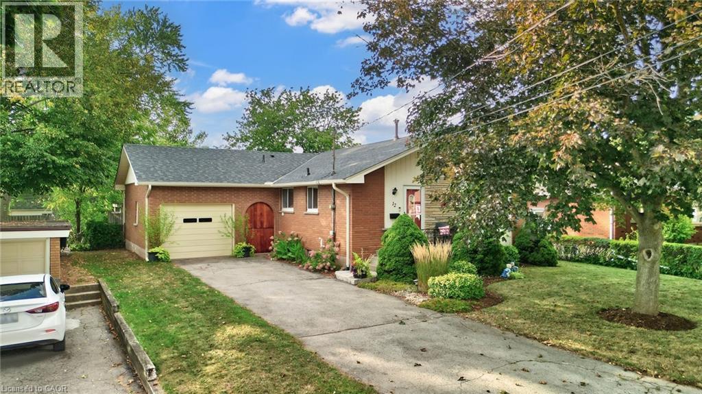 12 GEDDES Street, Grimsby, Ontario