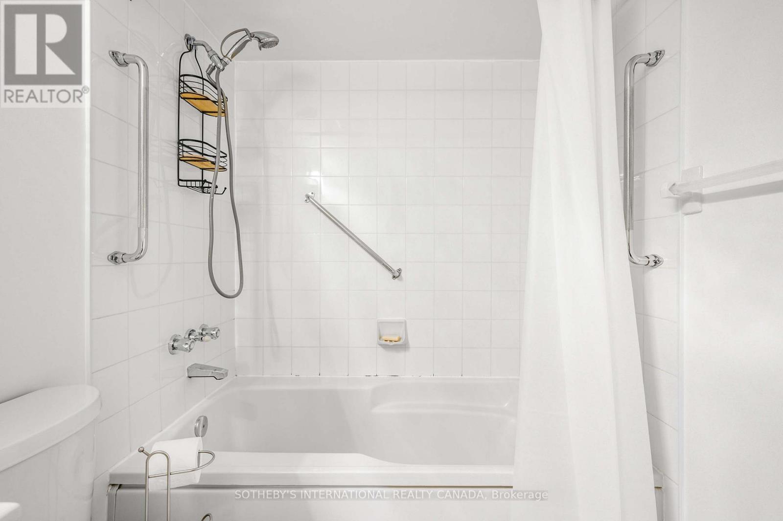 716 - 1001 Bay Street, Toronto, Ontario  M5S 3A6 - Photo 27 - C12461270