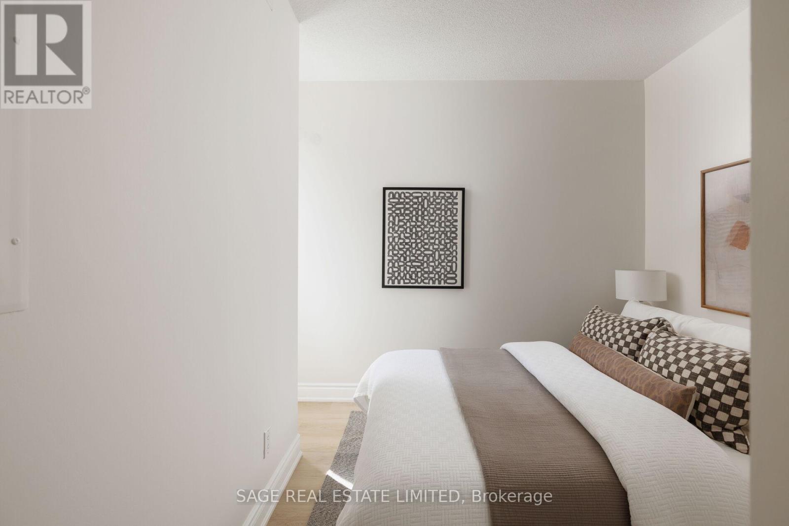 811 - 12 Sudbury Street, Toronto, Ontario  M6J 3W7 - Photo 25 - C12469997