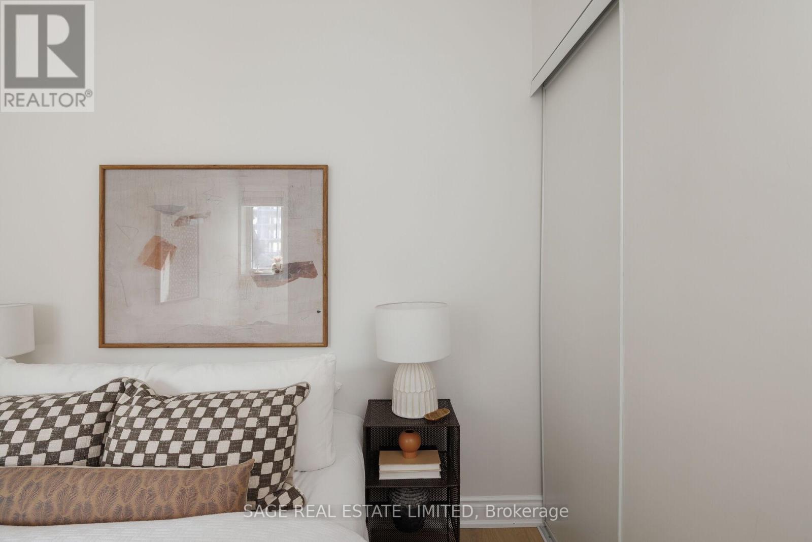 811 - 12 Sudbury Street, Toronto, Ontario  M6J 3W7 - Photo 27 - C12469997