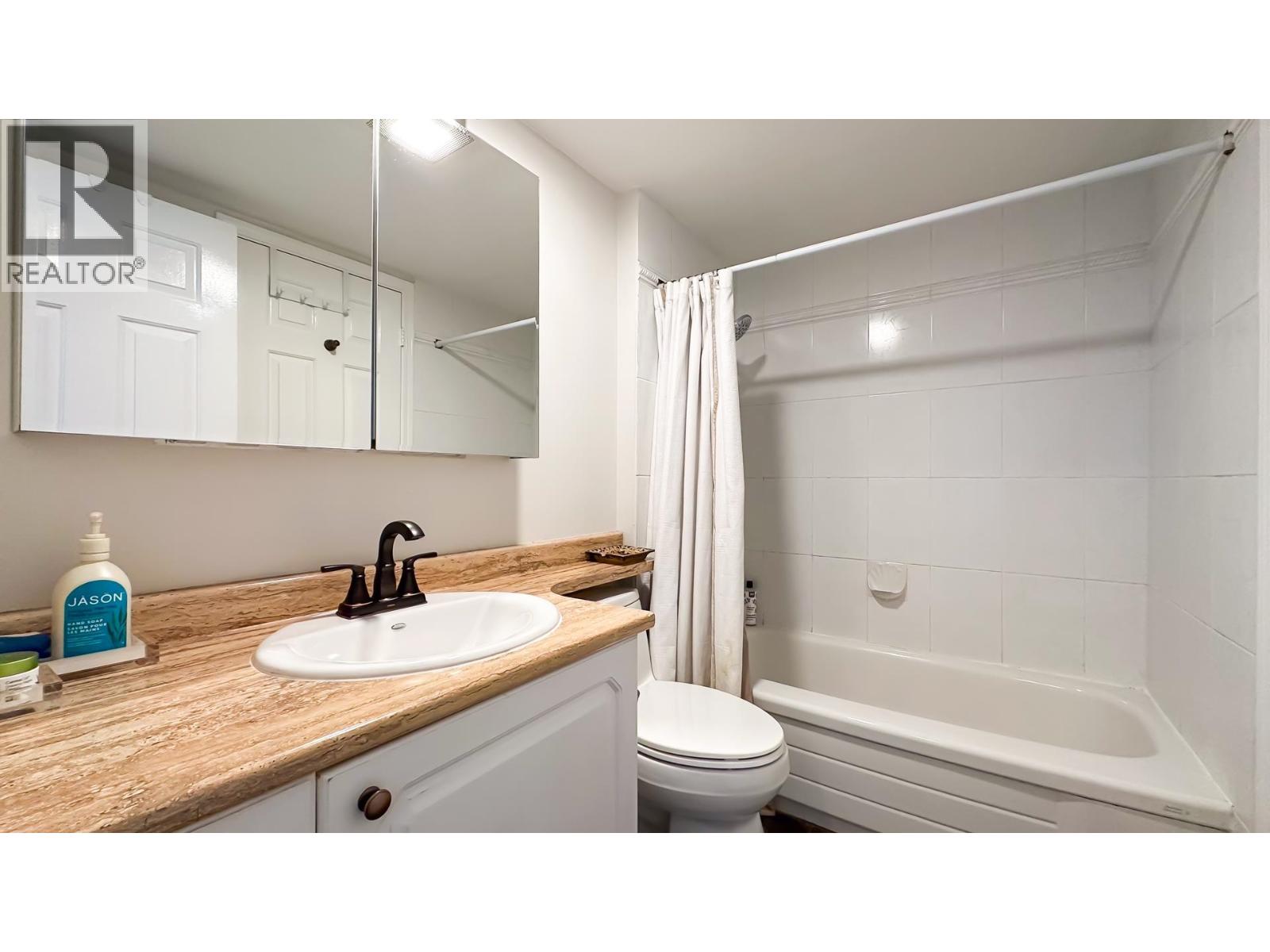 402 Ph2 2091 Vine Street, Vancouver, British Columbia  V6K 4P7 - Photo 7 - R3056466