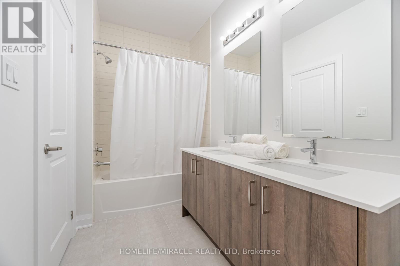 151 Seguin Street, Richmond Hill, Ontario  L4E 2Y9 - Photo 30 - N12493270