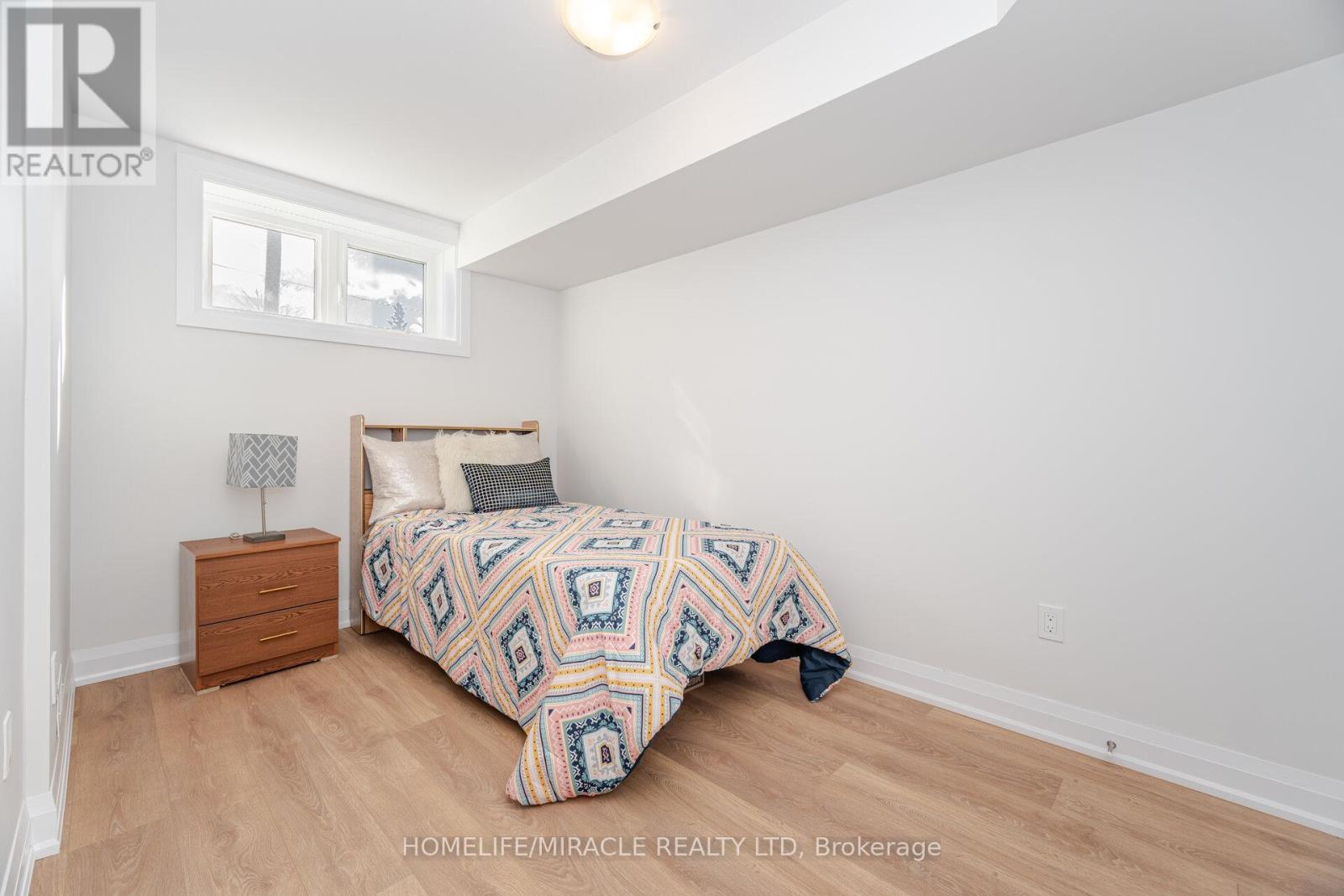 151 Seguin Street, Richmond Hill, Ontario  L4E 2Y9 - Photo 34 - N12493270